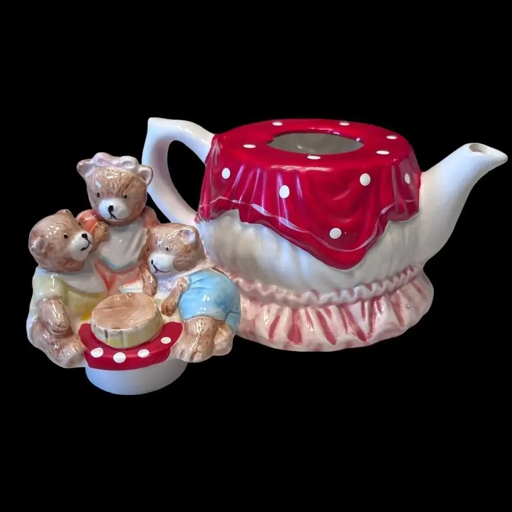 Teddy Bear Picnic Momma Cubs Sweet Collectible Tea Pot‎ Vtg Nursery Baby Decor